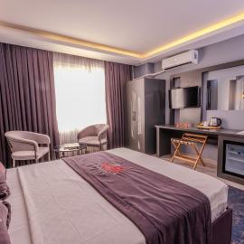 Ruby Hotel