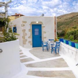 Trigono Traditional House