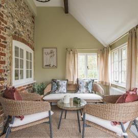 Crow Cottage by Bloom Stays, ξενοδοχείο σε Faversham