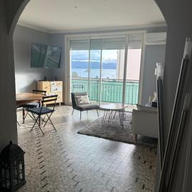 Appartement t4 spacieux 100m2 climatisé, hotel din Ajaccio
