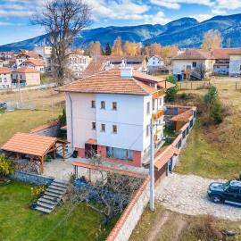 Cozy Luxurious Apartment Next to Borovets and Rila mountain, Hotel in Govedartsi