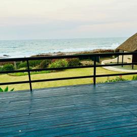 Hibberdene Beach Guest Lodge, hotel in Hibberdene