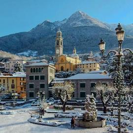 Appartamenti Edolo - A 20 minuti da Ponte di Legno e Aprica, hotel em Edolo