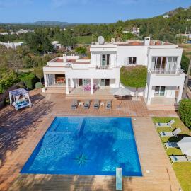 Villa near Ibiza Town sleeps 8