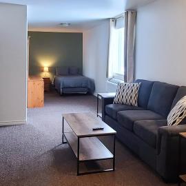 Viesnīca WorkStay Lodging - Yarbo, SK - Near Esterhazy & Mosaic K1, K2, & K3 pilsētā Esterhazy