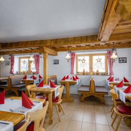 Gasthaus Auwirt, hotel v destinaci Fieberbrunn