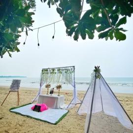 Kondominium Pantai Carita selatan pandeglang, hotel a Sukarame