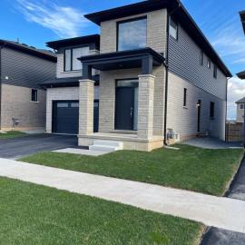 Bright Private 2BR Suite Near Niagara Falls Family-Friendly