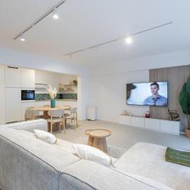 Ostend Center Seasight and Luxury Apartment with Free Parking, hotel a Oostende