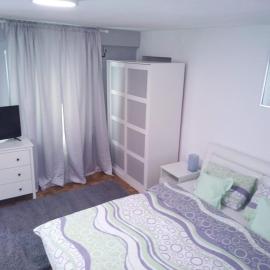 Zora, hotel in Žarkovo