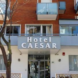 Hotel Caesar, hotell i Pesaro