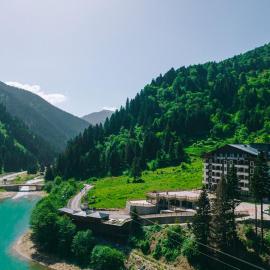 PAZARCIK MOUNTAIN HOTEL โรงแรมในทรับซอน
