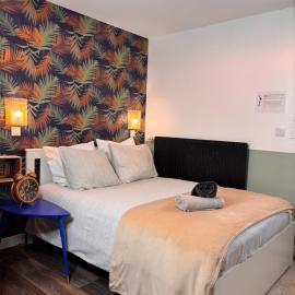 Cosy Home Next To Disneyland & Train, hotel a Torcy