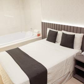 Hotel Safira Brasília l SLEEP HOTÉIS, хотел в Тагуатинга