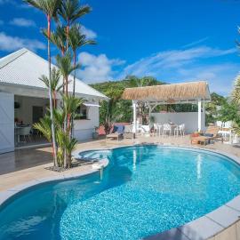 Villa spacieuse à Hyacinthe, Le Robert avec piscine privée, hotell i Le Robert