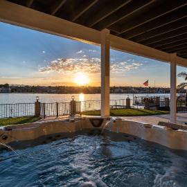 The Lakefront Oasis, Hotel in Victorville
