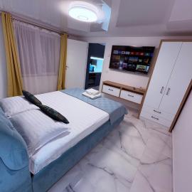 Casuta din livada, hotel din Botoşani