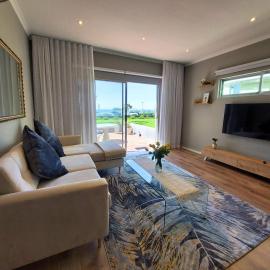 Mouille Point Seafront Cottage, hotel in Cape Town