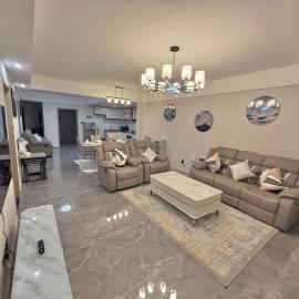 Spacious 3-bedroom apartment in Nairobi close to the Airport and SGR Terminus, hotel v destinácii Masaku