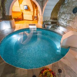 Belenus Cave House