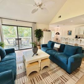 Golf/ Beach Penthouse Condo