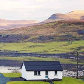 Almondbank Cottage 8 miles from Portree 2 bedrooms sleeps 3 adults