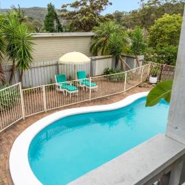 3BDRM Bayside Family Retreat with Pool with Pool & Games Room