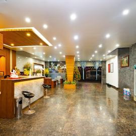 Khách sạn P&L, hotel di Vu Bản