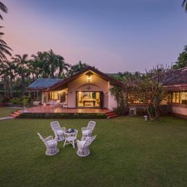 SaffronStays Sea Sparkle - 4BR beachfront villa with lawn, deck & gazebo near Kashid-Murud beach