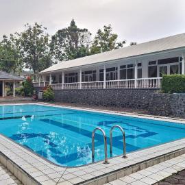 RedDoorz Resort at Tridaya Cisarua Puncak, hotel a Kopo 2
