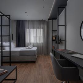 Hebrard Industrial Suites, hotel v Soluni