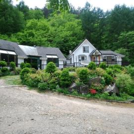 Small Village Pension, hotel in Pyeongchang