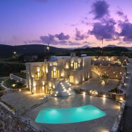 Akrotiri Estate Naxos - Private hillside estate