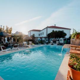Casa da Cerca-Suíte Aconchegante com Piscina