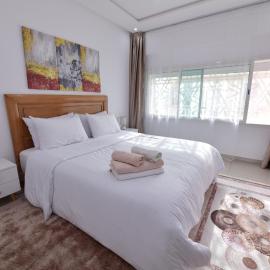 Cozy Duplex appartement wifi parking proximité