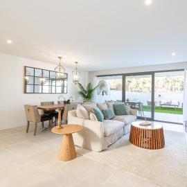 Luxury House Chaparral Golf E64 by AORA STAY