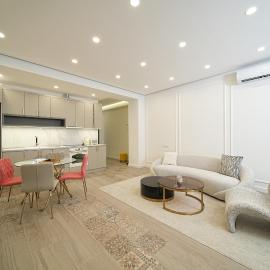 Luxury 2-bedroom apartment in the center by Sweet Home