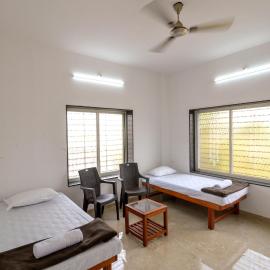 Guruprasad Home Stay, hotel in Kolhapur