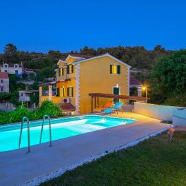 Villa Green Garden, hotel a Splitska