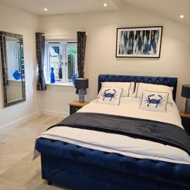 Sleeps 14, Stunning, Dog Friendly, Hot Tub, Rural, hotel in Nether Stowey