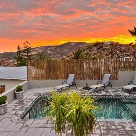 Mountain View Guesthouse, hotel di Springbok