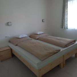 BB64 Apartmanház, Hotel in Békéscsaba