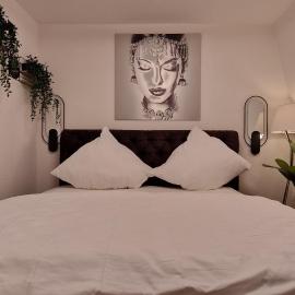 Swiss Border Apartment for 4 People, Free Parking, 1min from Basel