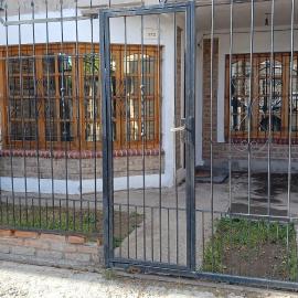 Casa Alquiler temporario garage y patio