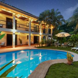 Villas Vibras, hotel i Playa Avellana
