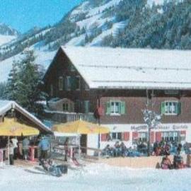 Gasthaus Waldhaus, מלון בMelchtal