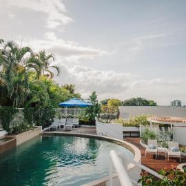 Alivio Hotel Cairns, hotelli Cairnsissa