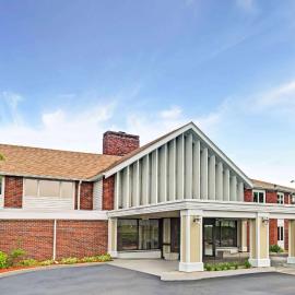Ramada by Wyndham Seekonk Providence Area、シーコンクのホテル