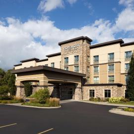Homewood Suites by Hilton Waterloo/St. Jacobs, hotel in Waterloo