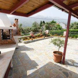 Aoria Traditional House with Stuning Mountain View